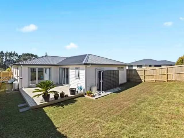 House for sale in Awhitu, Oroua County