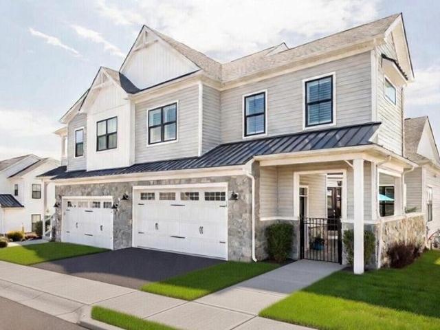 Townhouse for sale in Chester, Pennsylvania