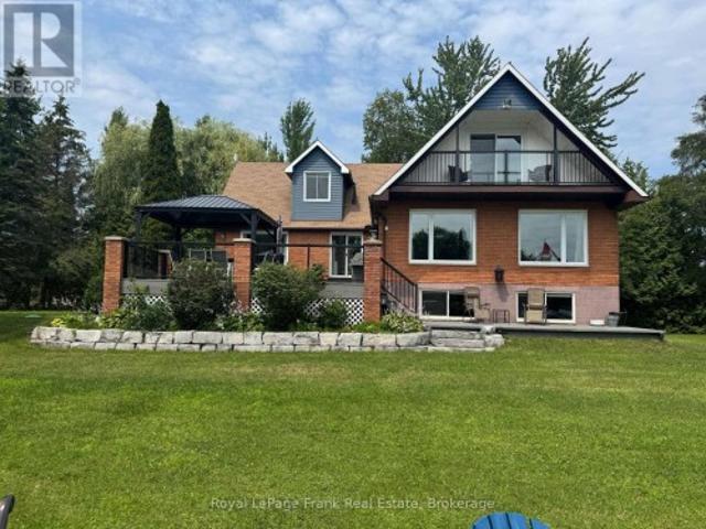 House for sale in Ontario