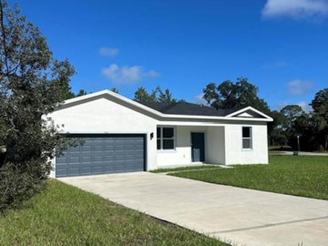House for sale in Ocklawaha, Florida