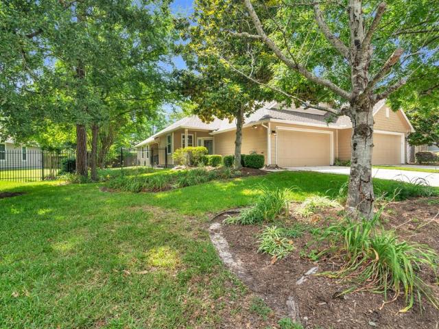 Townhouse for sale in Conroe