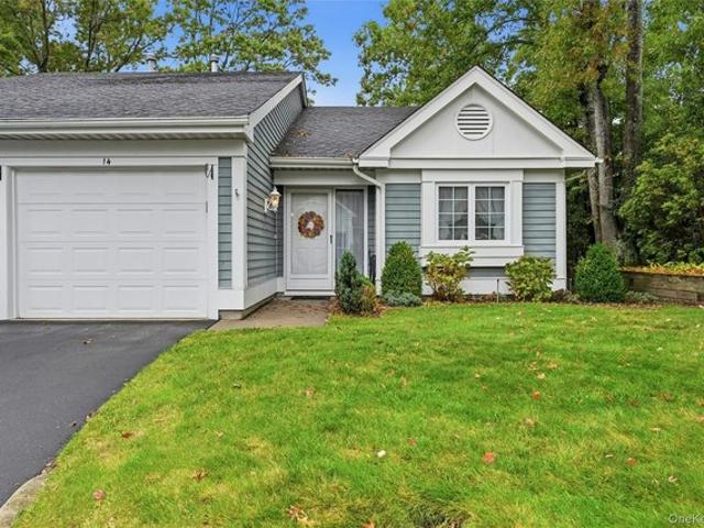 House for sale in Ridge, Town of Brookhaven