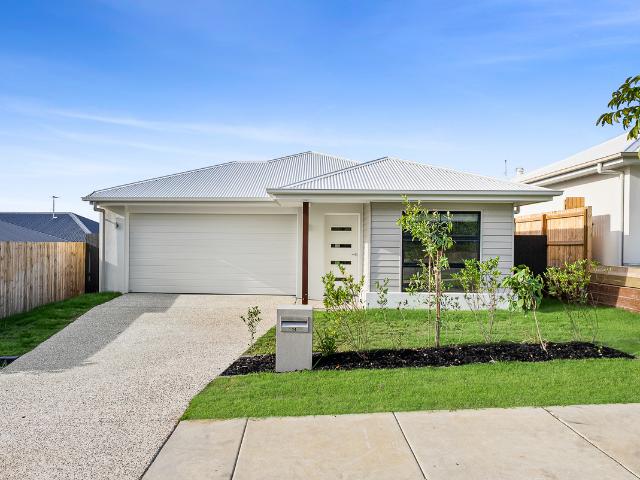 Apartment for rent in South Ripley, Greater Brisbane