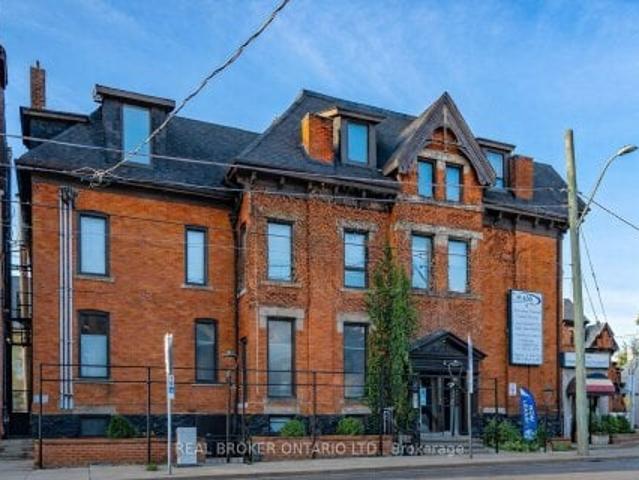 Property for sale in Ancaster, Ontario