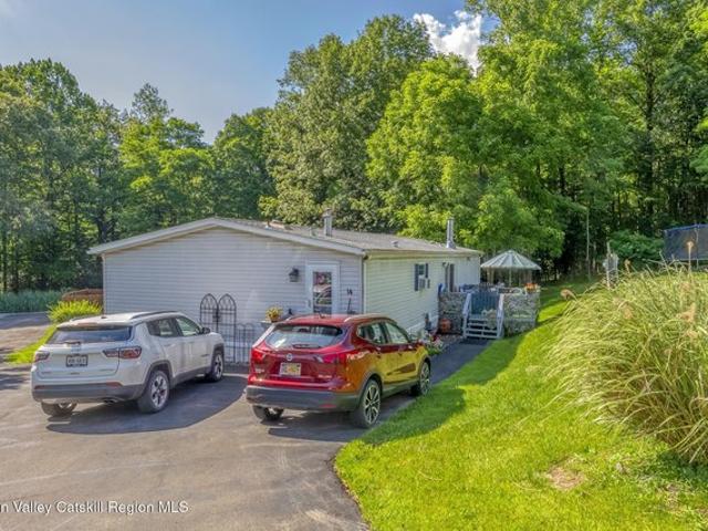House for sale in Connelly, New York