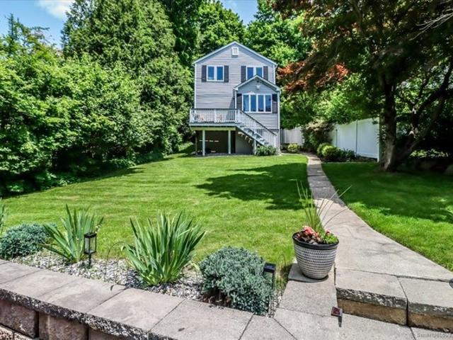 House for sale in New Fairfield, Connecticut