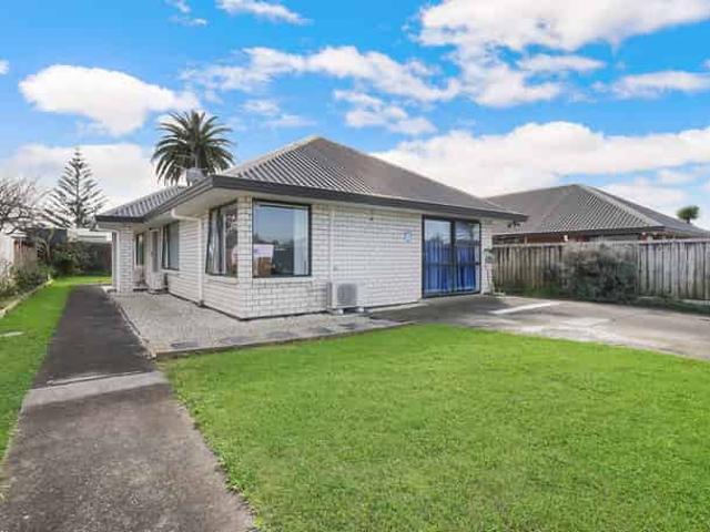 House for rent in Owhata, Oroua County
