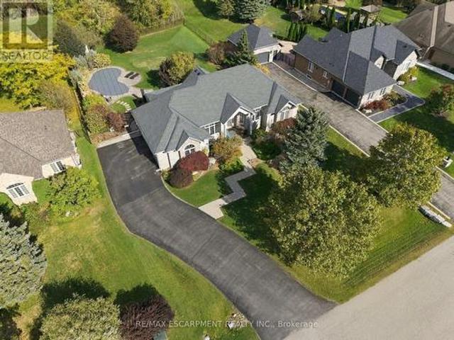 House for sale in Hamilton, Golden Horseshoe