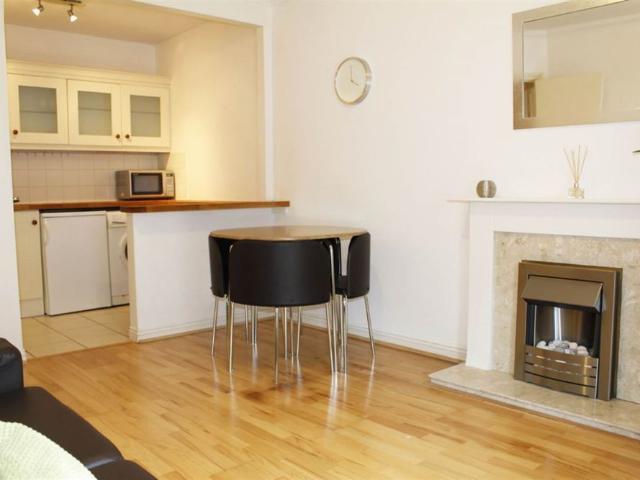 Apartment to rent in Bluebell, North Tipperary