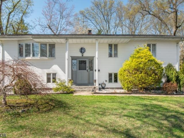 Property for sale in East Hanover, New Jersey