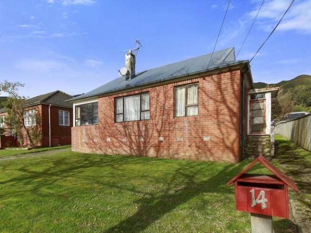 House for sale in Days Bay, Wellington