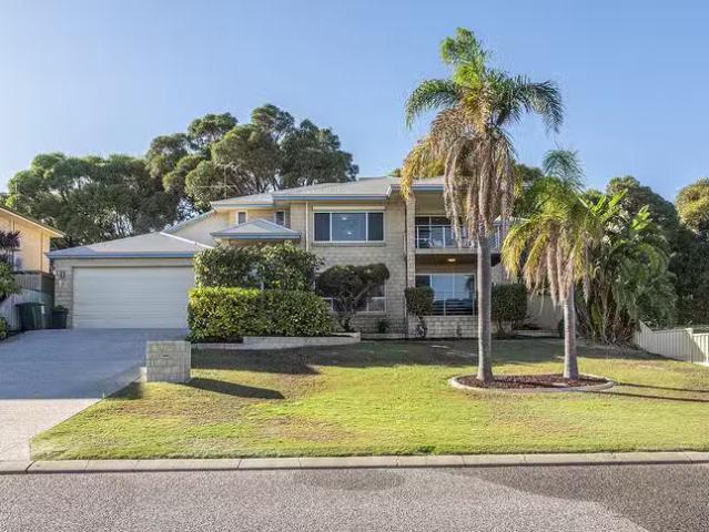 House for rent in Silver Sands