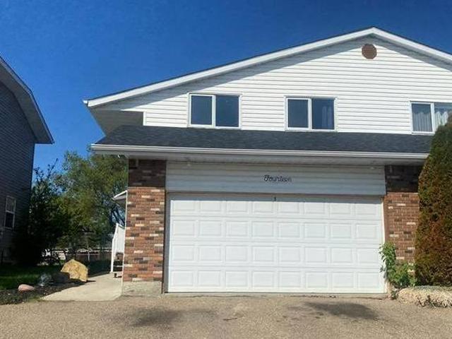 House for sale in Lacombe, Alberta