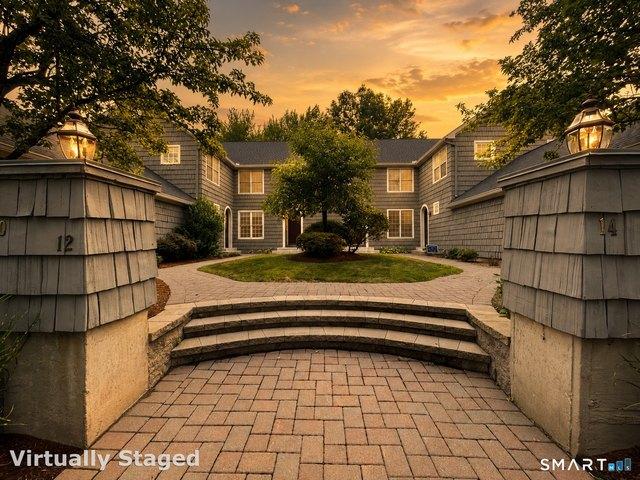 Townhouse for sale in W Hartford, Connecticut
