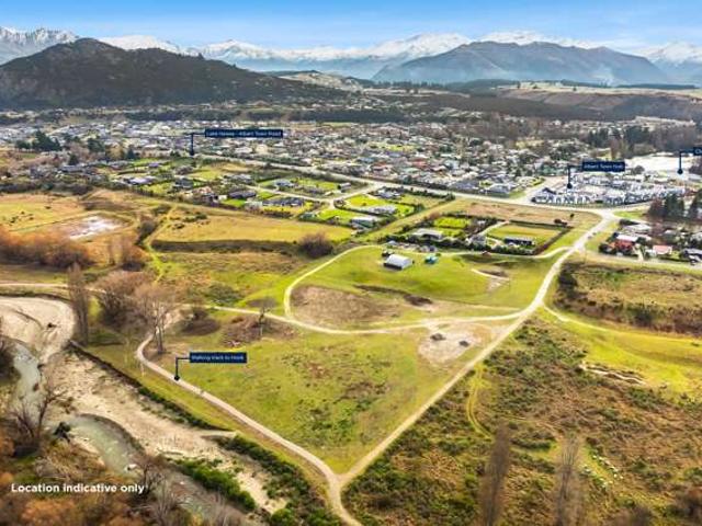 Land for sale in Otakou