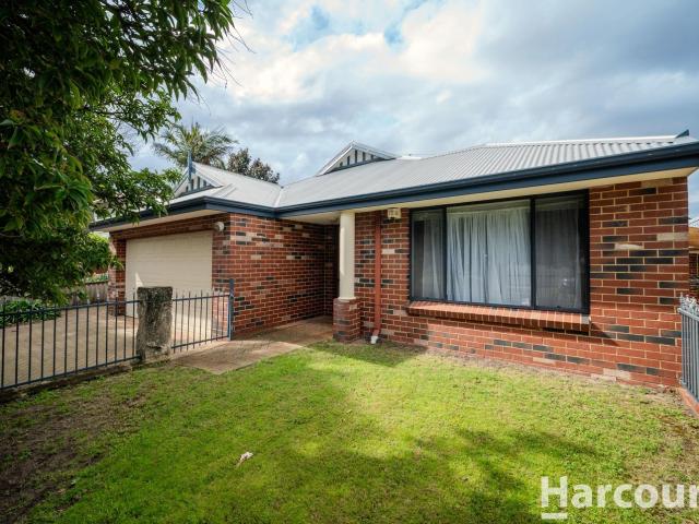 Apartment for rent in East Victoria Park, Western Australia