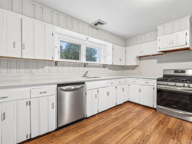 House for sale in Bellvale, New York