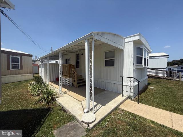 House for sale in Akron, Pennsylvania