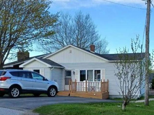 House for sale in Corner Brook, Newfoundland And Labrador