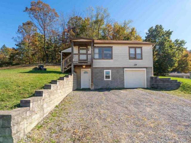 House for sale in Morgantown, Monongalia County