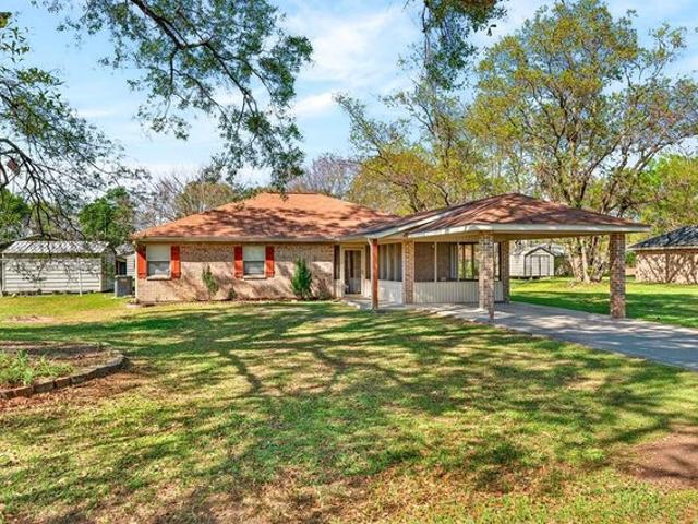 House for sale in Carriere, Mississippi