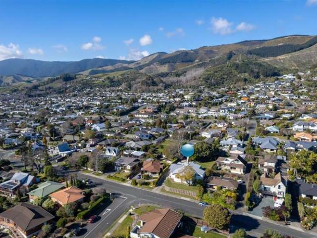 House for sale in Cable Bay, Nelson Bays