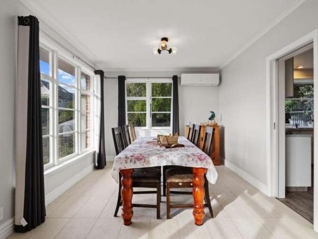 House for sale in Chaslands, Canterbury