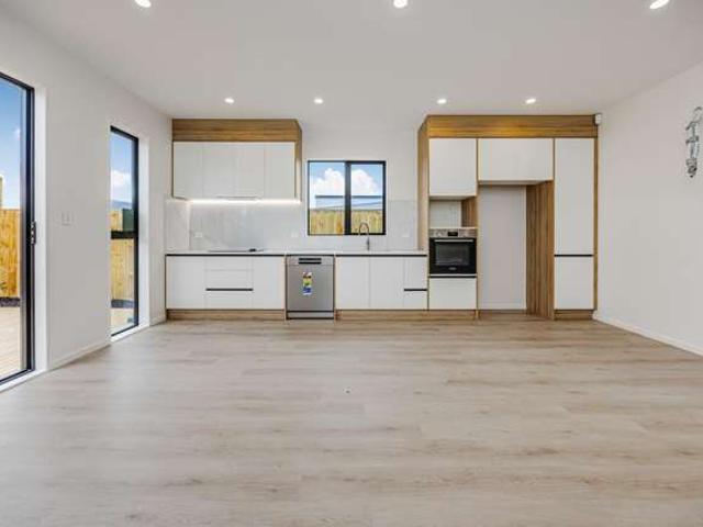 House for sale in Awhitu