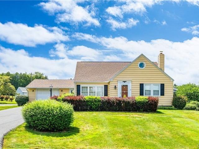 House for sale in Oneida, New York