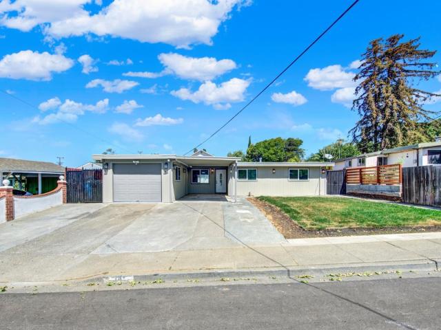House for sale in American Canyon, California