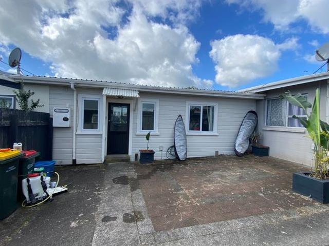 Apartment for rent in Hillsborough, Taranaki