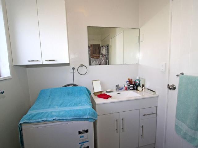 Room for rent in Hillsborough, Taranaki
