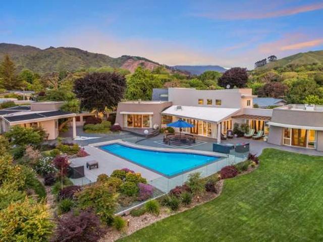 House for sale in Waikanae, Wellington