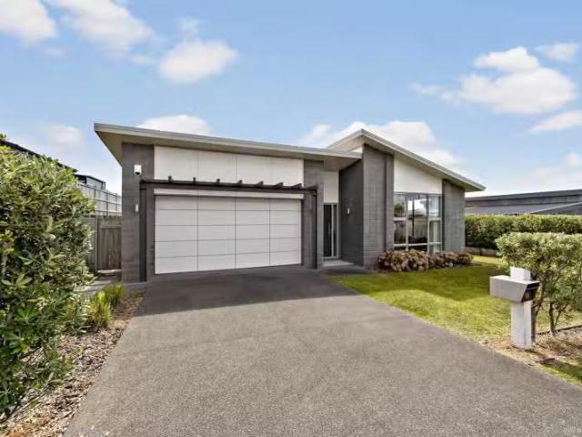 House for sale in East Tamaki