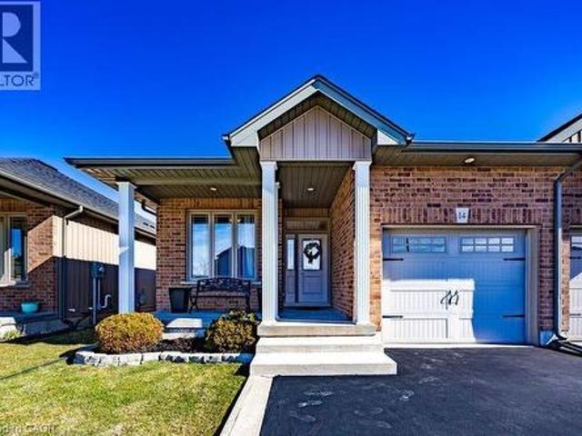 House for sale in Jarvis, Ontario