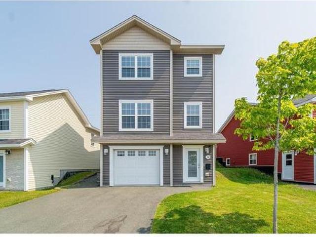 House for sale in Mount Pearl, Newfoundland And Labrador