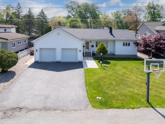 House for sale in Guilderland, New York