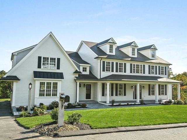 House for sale in Woburn, Massachusetts