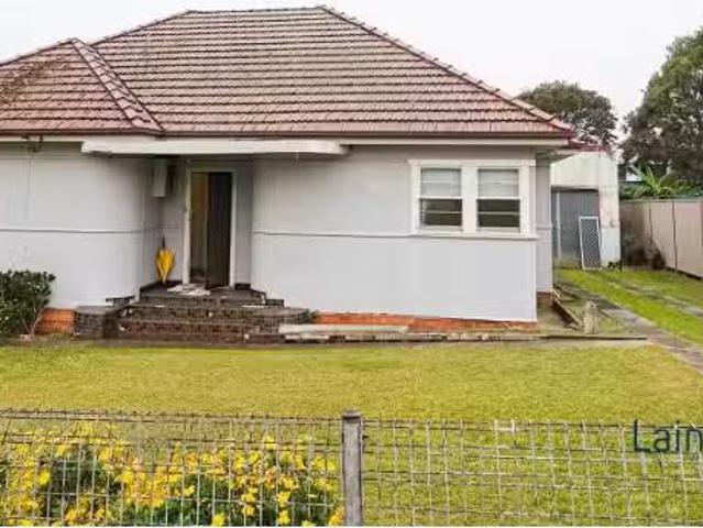 House for rent in Canley Vale