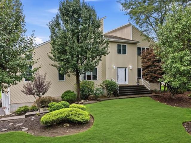 House for sale in Brownsell Corner, New City