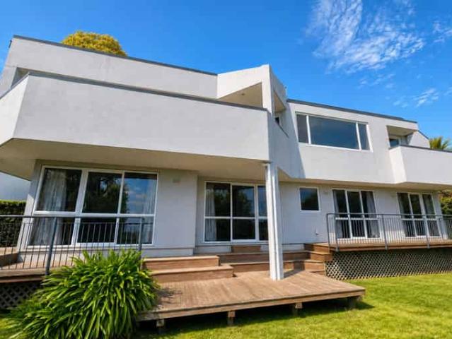 House for rent in Chaslands, Canterbury