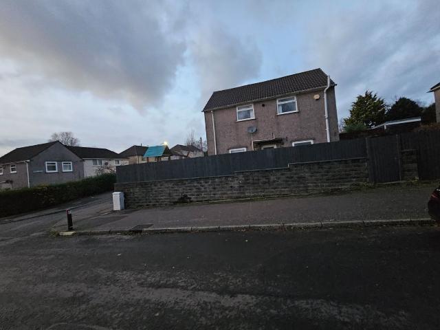 House for rent in Cwmrhydyceirw, Swansea