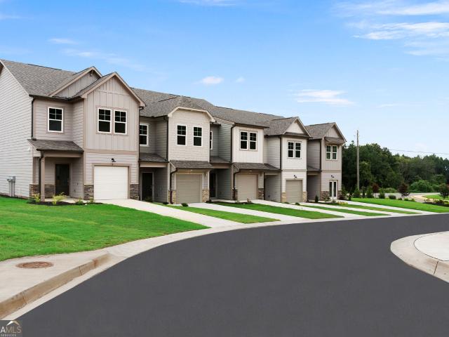 Townhouse for sale in Cedartown, Georgia