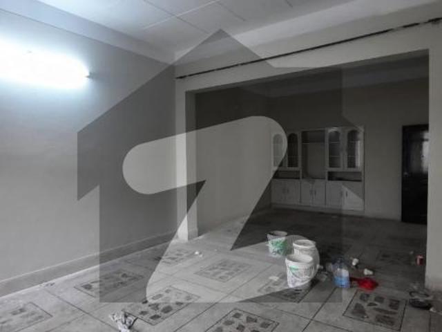 House for sale in Faisalabad, Islamabad Capital Territory