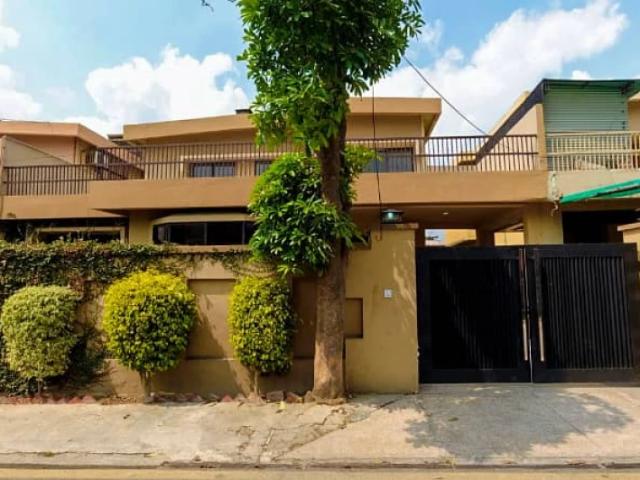 House for sale in Kharas Mohallah, لاہور ڈویژن