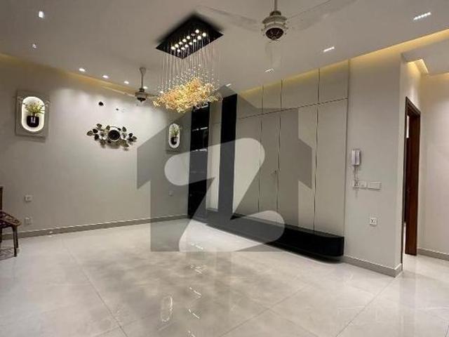 House for sale in Faisalabad, Islamabad Capital Territory