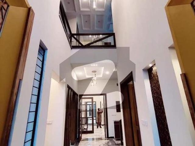 House for sale in Gujrat, Islamabad Capital Territory