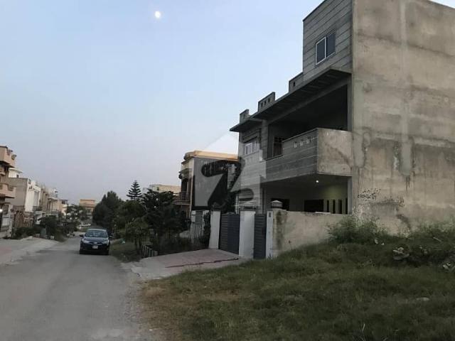 Property for sale in Islamabad