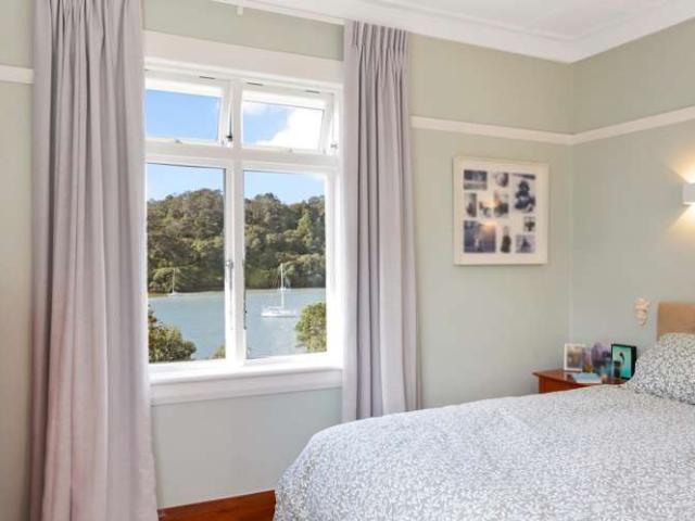 House for sale in Paremoremo