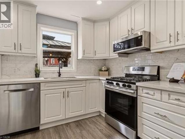 House for sale in Ancaster, Ontario